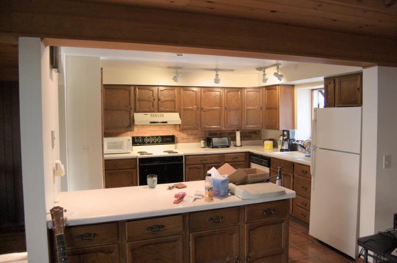 willett house kitchen